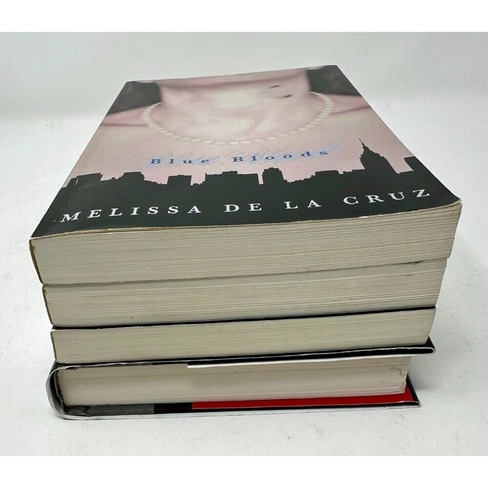 BLUE BLOODS SERIES 4 BOOK LOT ~ MELISSA DE LA CRUZ 1 2 3 4 Trade Paperback/HC DJ - Picture 3 of 14